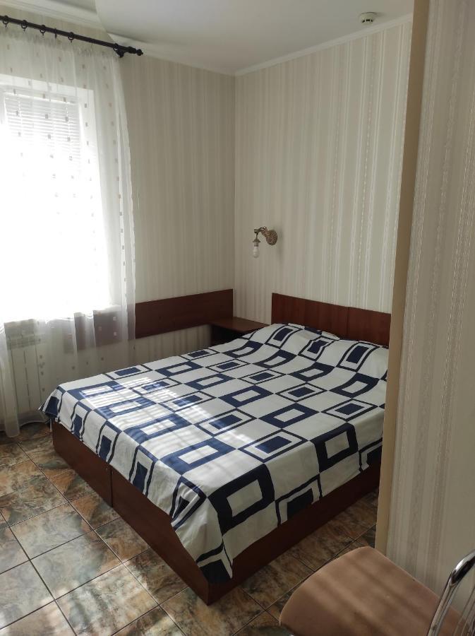 Apart-Otel'"Tsarskoe-Selo" ポルタヴァ エクステリア 写真