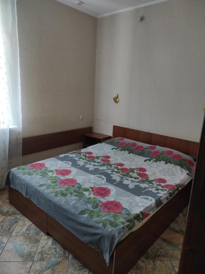 Apart-Otel'"Tsarskoe-Selo" ポルタヴァ エクステリア 写真